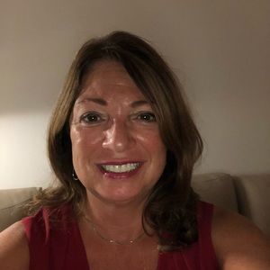 Meet your Posher, Cara